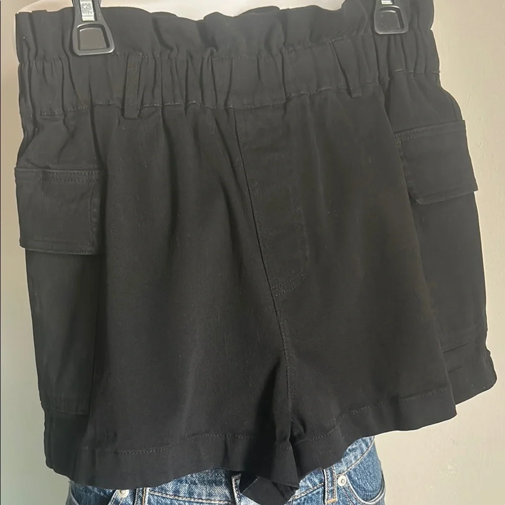 Kendall & Kylie Black Cotton Blend Cargo Shorts with Relaxed Fit Paper Bag Waist